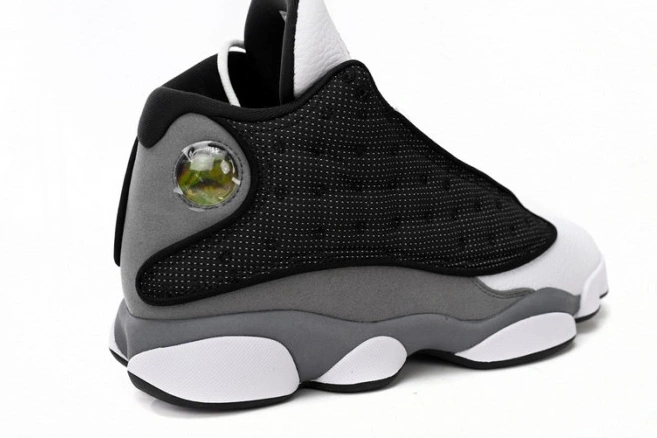 Cheap Husky 13 Air Retro DJ5982-060 Flint Jordan Black 0805